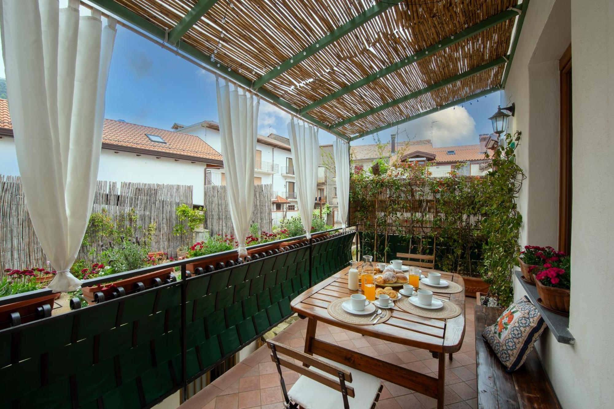 Casa Villani Аджерола Екстер'єр фото